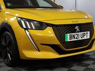Peugeot e-208 GT PREMIUM 25