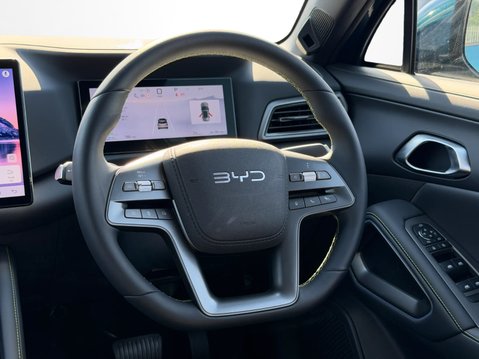 BYD Atto 2 2 1.5 Phev Dm-i Boost Au 17