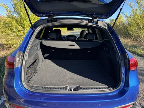 Mercedes-Benz GLC GLC 300D 4M MHEV AMG Line Premium Auto Diesel MEMORY SEATS/360 CAM/SAT NAV 34