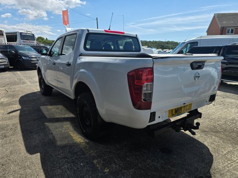 Nissan Navara DCI VISIA SHR DCB 4