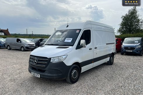 Mercedes-Benz Sprinter MWB L2H3 High Roof 211 CDi FWD Cruise Control EURO 6 NO VAT