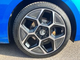 Vauxhall Astra 1.2 Astra Ultimate Turbo Auto 5dr 15
