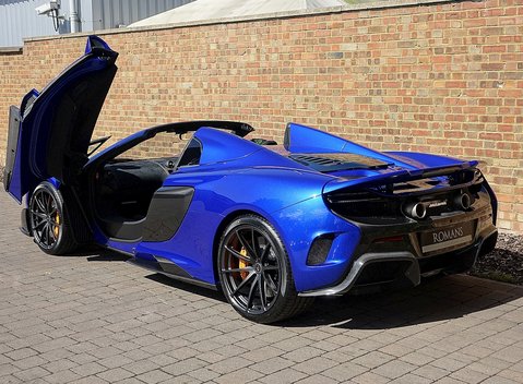 McLaren 675 LT Spider 27