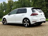 Volkswagen Golf GTI PERFORMANCE TSI DSG 7