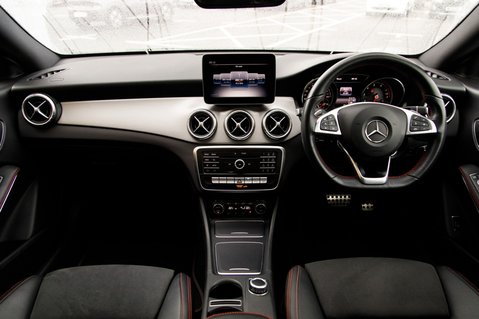 Mercedes-Benz CLA Class CLA 200 AMG LINE NIGHT EDITION PLUS 3