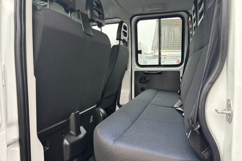 Iveco Daily 70C18D Crew Cab Dropside with Hiab X-Hiduo 062 Crane 18