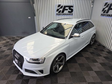 Audi RS4 4.2 FSI V8 Estate 5dr Petrol S Tronic quattro Euro 5 (450 ps) 13
