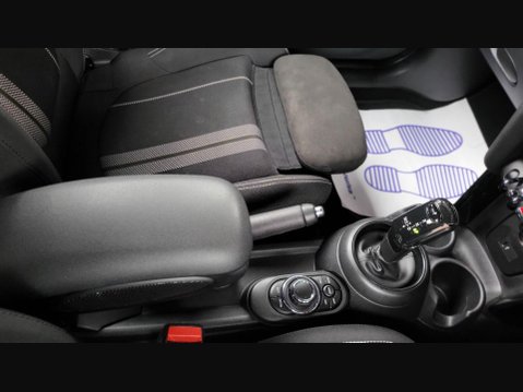 Mini Hatch COOPER S SPORT 28