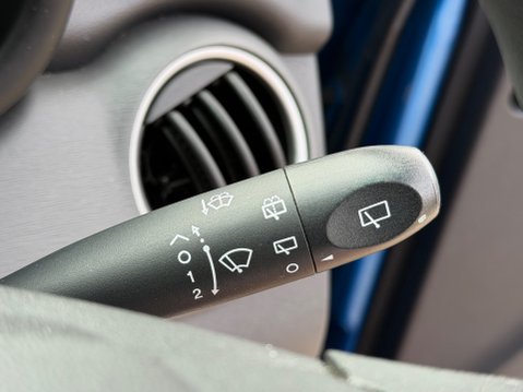 Hyundai i10 CLASSIC 14
