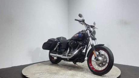 Harley-Davidson Dyna 1690 FXDBA STREET BOB LIMITED 2013 23K CUSTOM BUILD 2