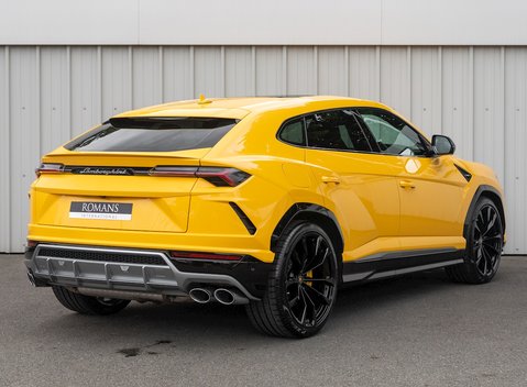 Lamborghini Urus 7