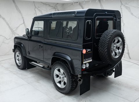 Land Rover Defender 90 TD XS OVERFINCH 12