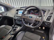 Ford Focus 2.3T EcoBoost RS Hatchback 5dr Petrol Manual AWD Euro 6 (s/s) (350 ps) 43