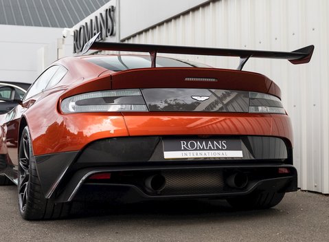 Aston Martin Vantage GT8 24