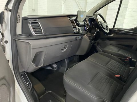 Ford Transit Custom 300 LIMITED P/V ECOBLUE 12