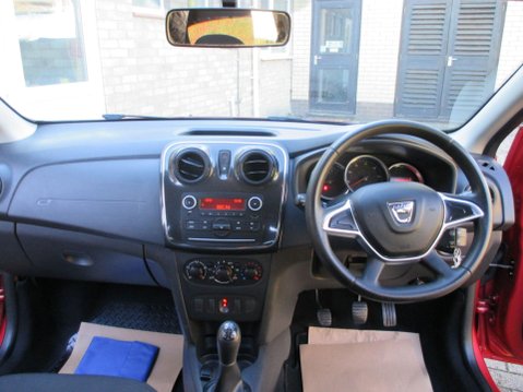 Dacia Sandero 1.0 SCe Ambiance Euro 6 5dr 10