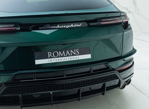 Lamborghini Urus S 32