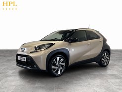 Toyota Aygo X 1.0 VVT-i Edge Hatchback 5dr Petrol Manual Euro 6 (s/s) (72 ps) 1 Owner -
