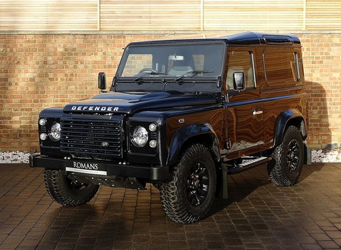 Land Rover 90 Autobiography 25