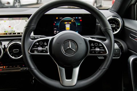 Mercedes-Benz A Class A 180 SPORT EXECUTIVE 19