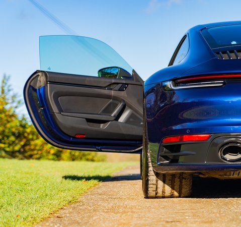 Porsche 911 CARRERA T Manual 1