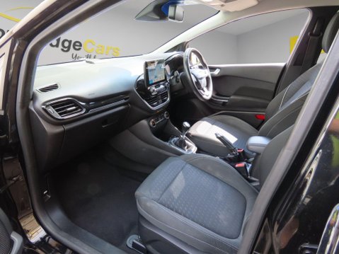 Ford Fiesta 1.0T EcoBoost Titanium Euro 6 (s/s) 5dr 11