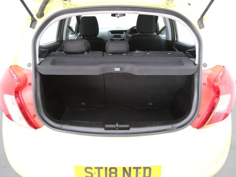 Vauxhall Viva 1.0i SE Euro 6 5dr 25