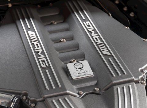 Mercedes-Benz SLS AMG Roadster 29