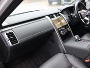 Land Rover Discovery R-DYNAMIC SE MHEV In RARE PEARL WHITE BLACK ROOF AND REAR SEATS  LOW MILES  23