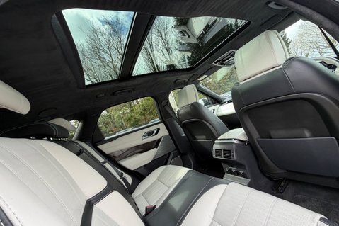 Land Rover Range Rover Velar FIRST EDITION - HUGE SPEC - PAN ROOF -1600W MERIDIAN -AIR SUSPENSION 38