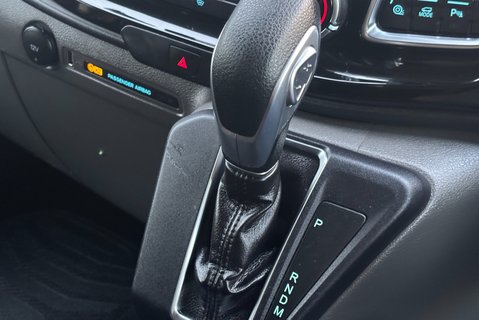 Ford Transit Custom 320 L1 Limited 170 ps Panel Van - Automatic 42