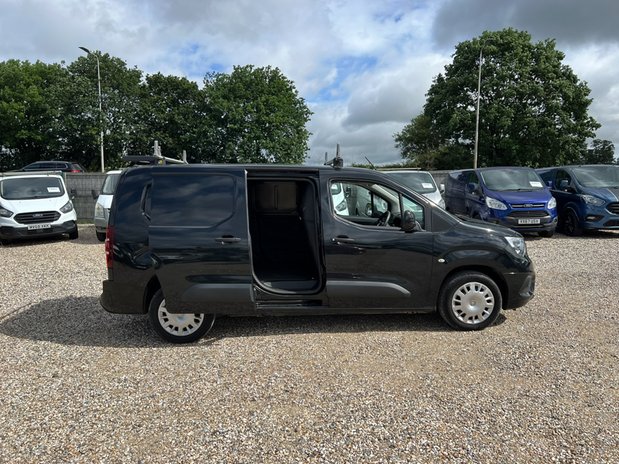 Vauxhall Combo LWB L2H1 Low Roof Sportive Air Con Sensors EURO 6 NO VAT 9
