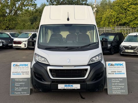 Peugeot Boxer 2.2 BlueHDi 435 Professional Premium + Panel Van 5dr Diesel Manual L4 H3 Eu 21