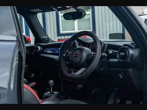 Mini Hatch 2.0 John Cooper Works 3dr 11