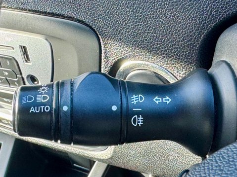 Renault Scenic 1.5 dCi ENERGY Dynamique TomTom Euro 5 (s/s) 5dr 37