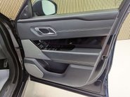 Land Rover Range Rover Velar 3.0 Range Rover Velar R-Dynamic HSE D300 Auto 4WD 5dr 51