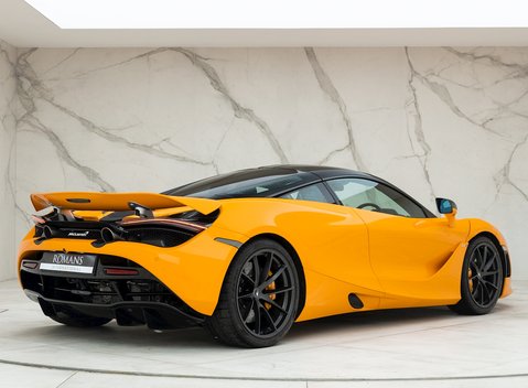 McLaren 720S Performance 9