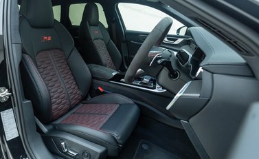 Audi RS6 AVANT PERFORMANCE CARBON VORSPRUNG 14