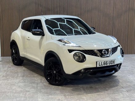 Nissan Juke 1.6 Juke N-Connecta CVT 5dr