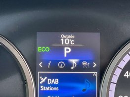 Lexus NX 2.5 NX 300h F Sport CVT 4WD 5dr 28