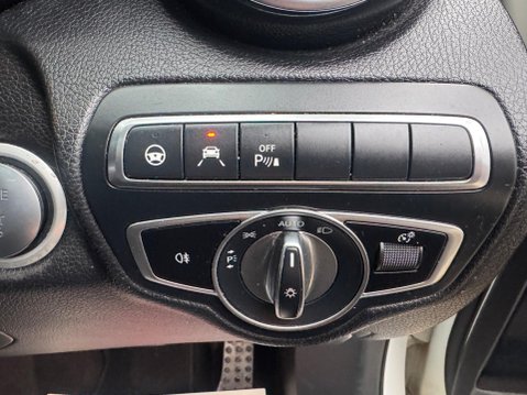 Mercedes-Benz GLC 2.1 GLC220d AMG Line (Premium Plus) G-Tronic+ 4MATIC Euro 6 (s/s) 5dr 57