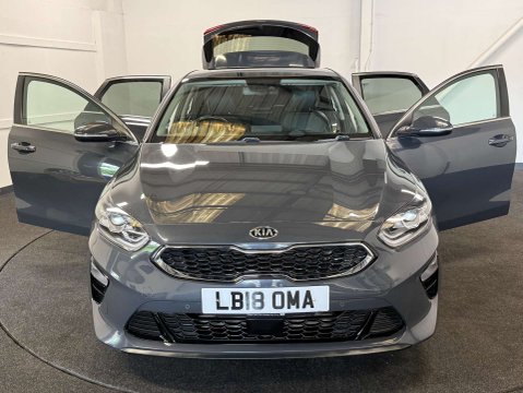 Kia Ceed 1.4 Ceed First Edition ISG Semi-Auto 5dr 8
