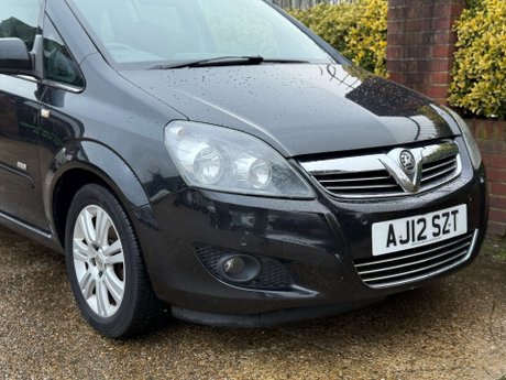 Vauxhall Zafira 1.8 Zafira Design Nav 5dr 4