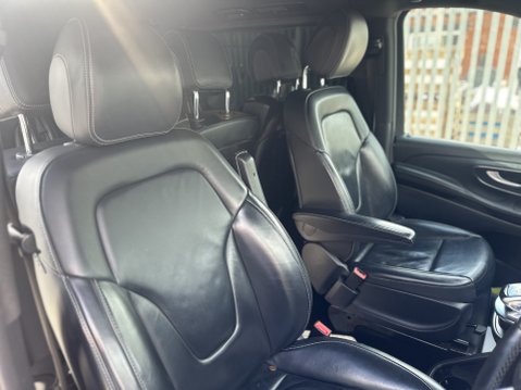 Mercedes-Benz V Class V220 BLUETEC SPORT EXTRA LONG 8 SEAT AUTOMATIC 10