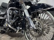 Harley-Davidson Touring 1690 FLHRC ROADKING CLASSIC 2012 TO MANY EXTRAS 21' WHEEL 13