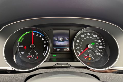 Volkswagen Passat GTE DSG - VAT Q - 1 OWNER - PLUG IN HYBRID - 3 IN STOCK 38
