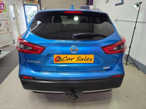 Nissan Qashqai 1.6 DIG-T N-Connecta Euro 6 (s/s) 5dr 8