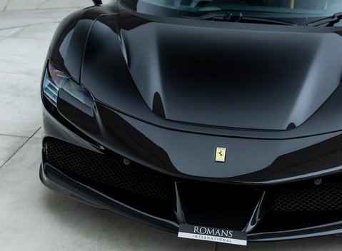 Ferrari SF90 Stradale 26