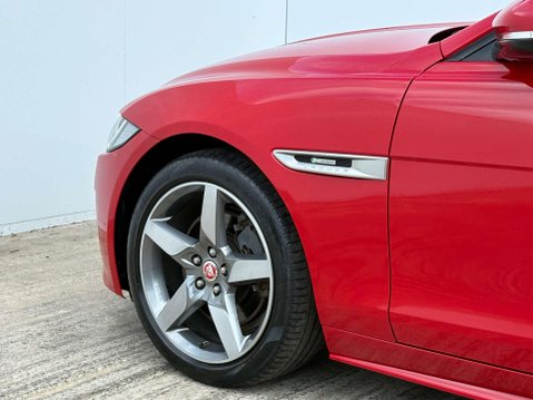 Jaguar XE 2.0 XE R-Sport Auto 4dr 44