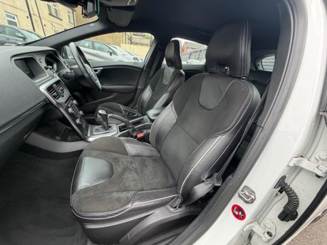 Volvo V40 D2 R-DESIGN NAV PLUS 14